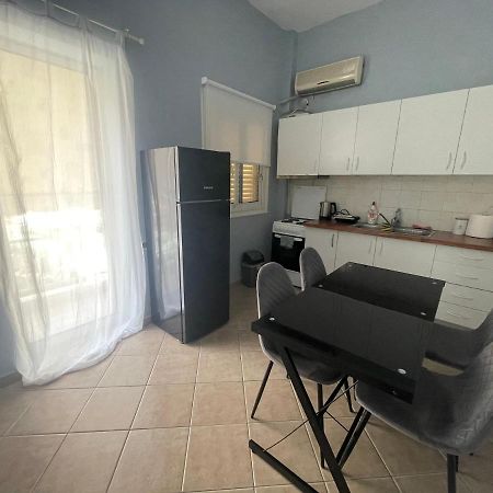 Nikea Apartment Near Piraeus Port And Metro St II Extérieur photo
